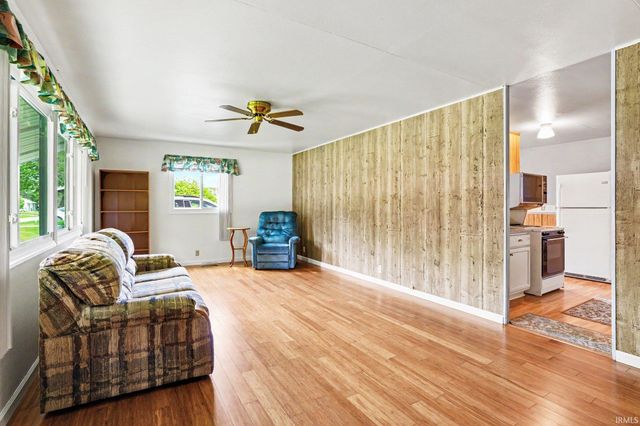 59656 Lee Avenue, Elkhart, IN 46517