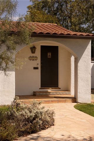 4442 Farmdale Avenue, Studio City, CA 91602