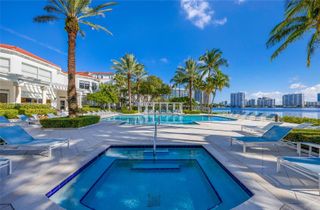3255 NE 184th St 12112, Aventura, FL 33160