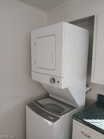 3619 Orange St Apt 3, Norfolk, VA 23513