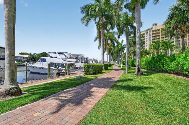 3426 HANCOCK BRIDGE PARKWAY 1008, North Fort Myers, FL 33903