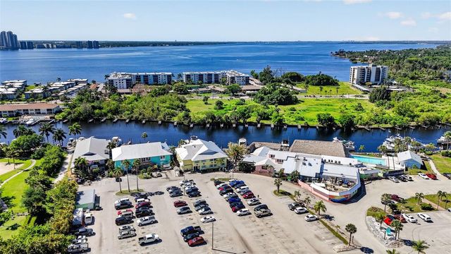 3426 HANCOCK BRIDGE PARKWAY 1008, North Fort Myers, FL 33903