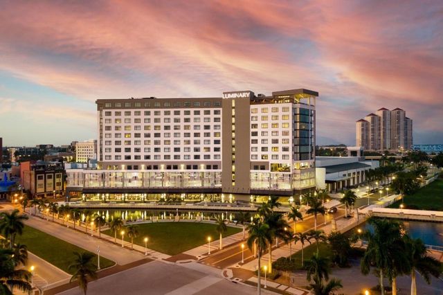 3426 HANCOCK BRIDGE PARKWAY 1008, North Fort Myers, FL 33903
