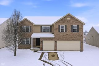 5012 Birmingham Drive, Indianapolis, IN 46235