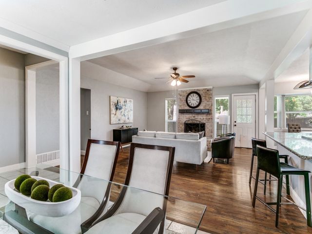 1605 Bedford Oaks Drive, Bedford, TX 76021