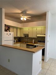 10407 E Clairmont Cir 210, Tamarac, FL 33321