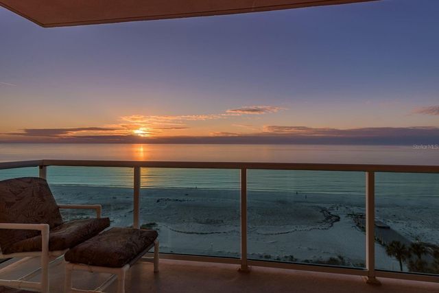 880 MANDALAY AVENUE C809, Clearwater Beach, FL 33767