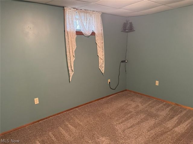 414 E Paige Avenue, Barberton, OH 44203
