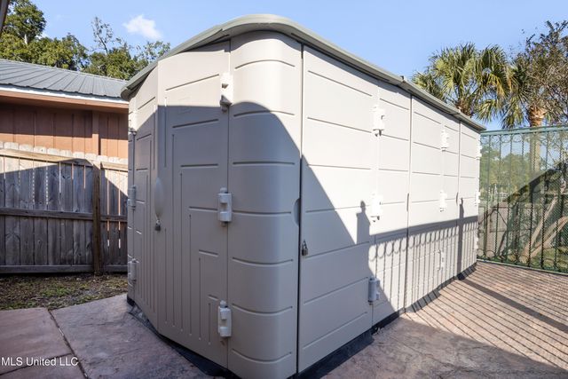 15 Villa Cove Drive, Gulfport, MS 39507