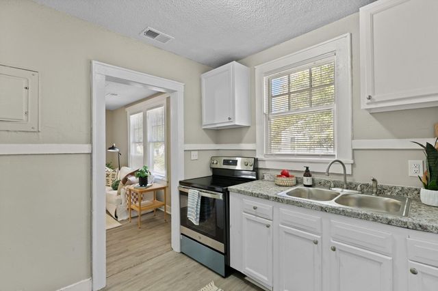 2671 Olympia Avenue, North Charleston, SC 29405