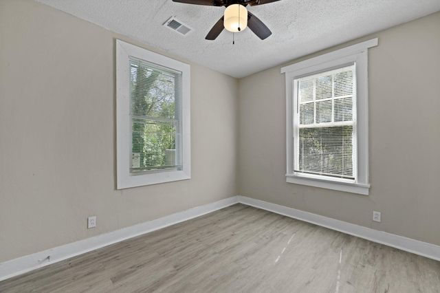 2671 Olympia Avenue, North Charleston, SC 29405