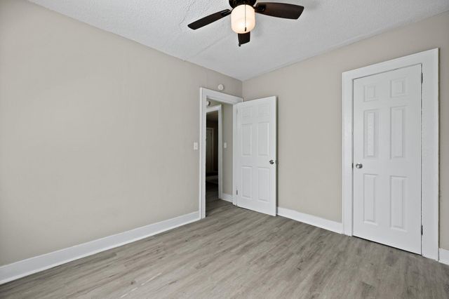 2671 Olympia Avenue, North Charleston, SC 29405