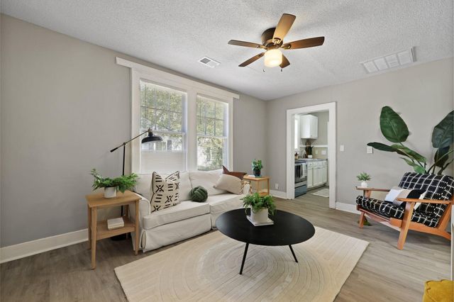 2671 Olympia Avenue, North Charleston, SC 29405