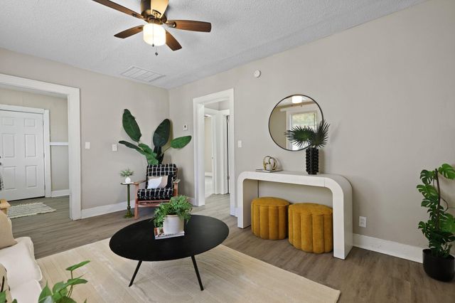 2671 Olympia Avenue, North Charleston, SC 29405