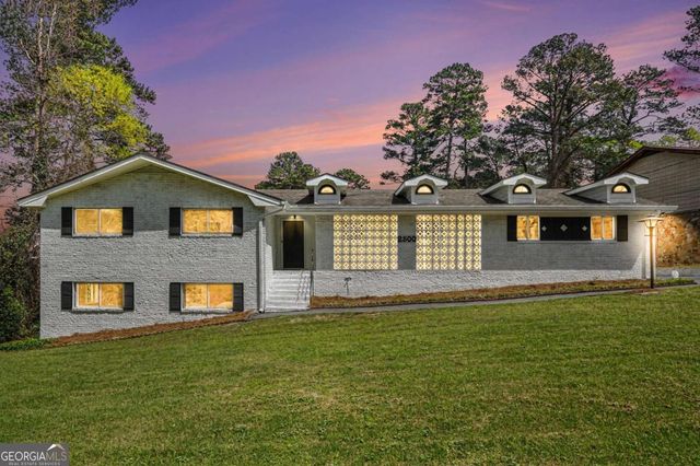 2500 AMALFI Drive, Conyers, GA 30012