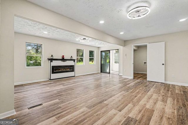 2500 AMALFI Drive, Conyers, GA 30012