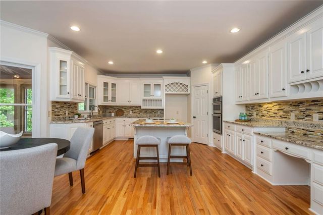 4415 Burgess Hill Lane, Johns Creek, GA 30022