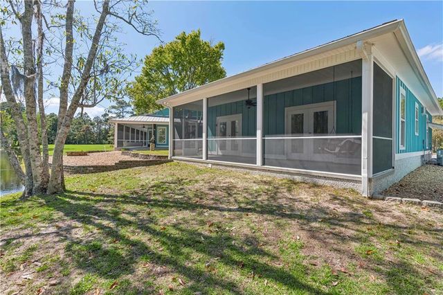 6370 Dover Bluff Road, Waverly, GA 31565