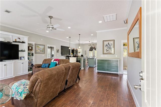 6370 Dover Bluff Road, Waverly, GA 31565