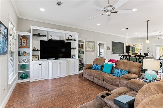 6370 Dover Bluff Road, Waverly, GA 31565