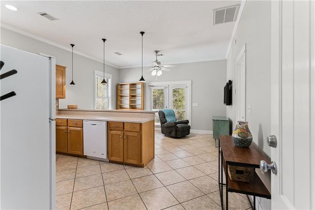 6370 Dover Bluff Road, Waverly, GA 31565