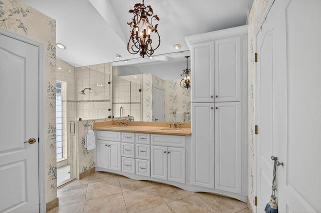 9333 Heathridge Drive, West Palm Beach, FL 33411