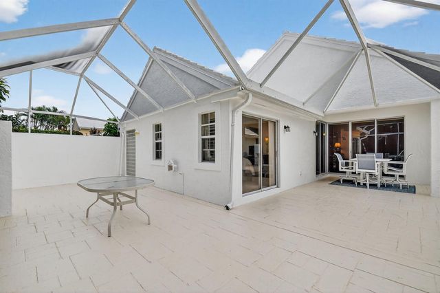9333 Heathridge Drive, West Palm Beach, FL 33411