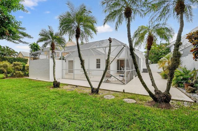 9333 Heathridge Drive, West Palm Beach, FL 33411