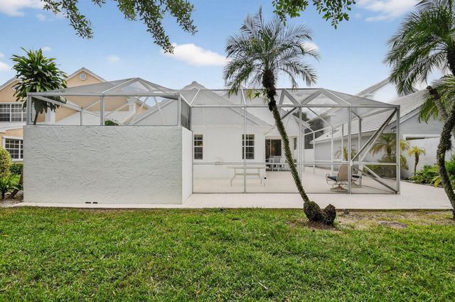 9333 Heathridge Drive, West Palm Beach, FL 33411