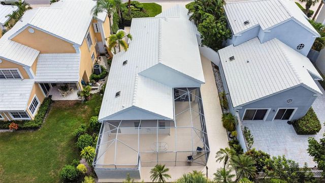 9333 Heathridge Drive, West Palm Beach, FL 33411