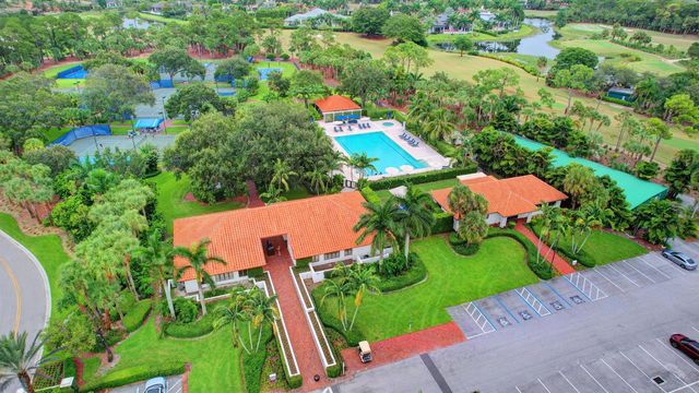 9333 Heathridge Drive, West Palm Beach, FL 33411