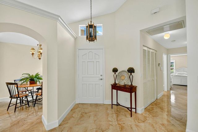9333 Heathridge Drive, West Palm Beach, FL 33411