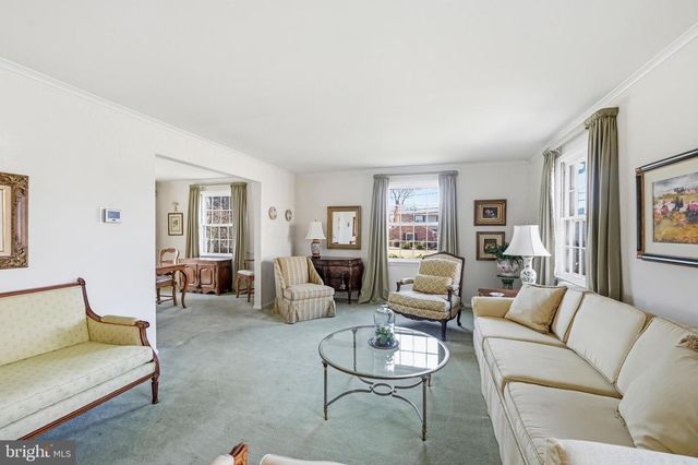 150 PEARL CROFT RD, Cherry Hill, NJ 08034