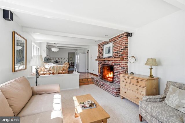 150 PEARL CROFT RD, Cherry Hill, NJ 08034