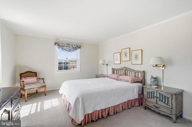 150 PEARL CROFT RD, Cherry Hill, NJ 08034