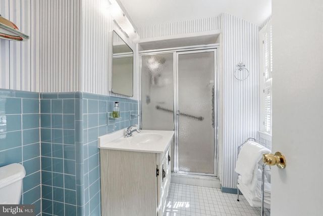 150 PEARL CROFT RD, Cherry Hill, NJ 08034