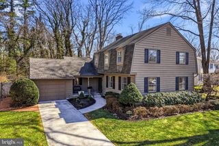 150 PEARL CROFT RD, Cherry Hill, NJ 08034