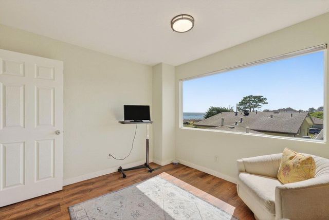 1010 Pelton Avenue, Santa Cruz, CA 95060