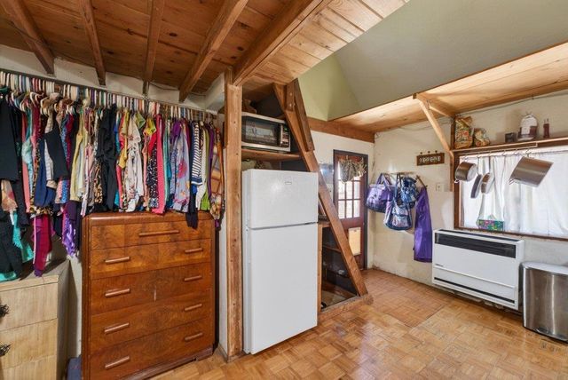 1010 Pelton Avenue, Santa Cruz, CA 95060
