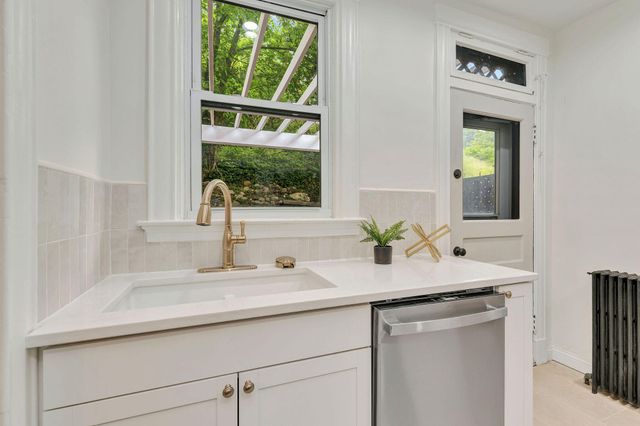 734 E 10th Street, Newport, KY 41071