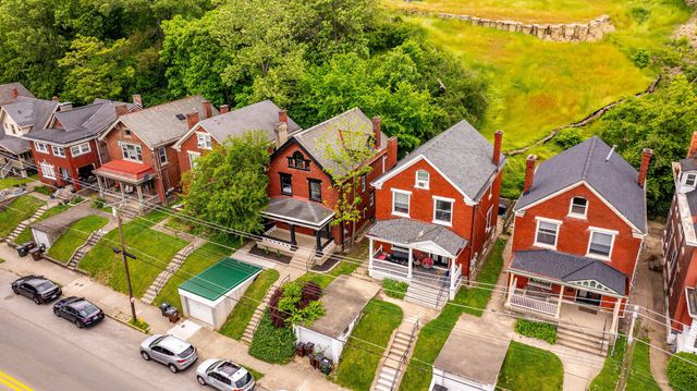734 E 10th Street, Newport, KY 41071