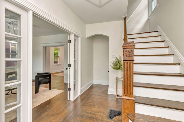 734 E 10th Street, Newport, KY 41071