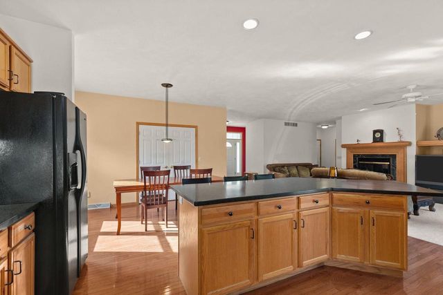2282 WILLOW WAY DRIVE, Oshkosh, WI 54904