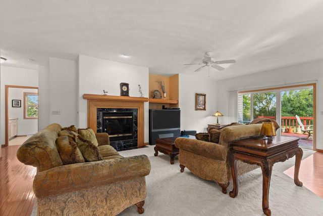 2282 WILLOW WAY DRIVE, Oshkosh, WI 54904
