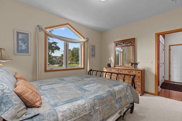 2282 WILLOW WAY DRIVE, Oshkosh, WI 54904