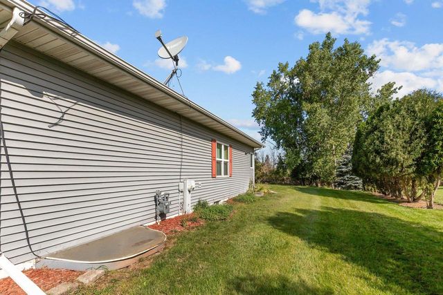 2282 WILLOW WAY DRIVE, Oshkosh, WI 54904