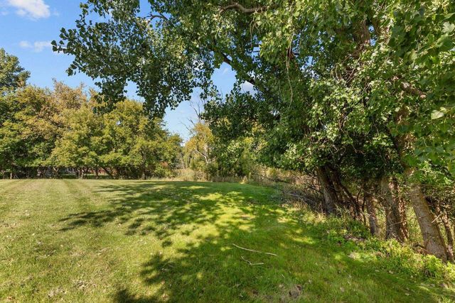 2282 WILLOW WAY DRIVE, Oshkosh, WI 54904