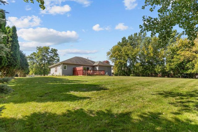 2282 WILLOW WAY DRIVE, Oshkosh, WI 54904