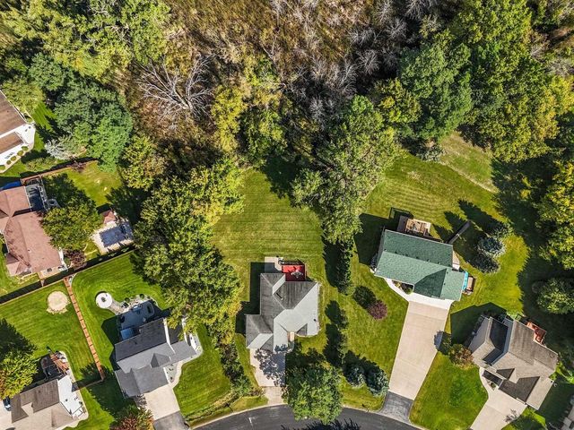 2282 WILLOW WAY DRIVE, Oshkosh, WI 54904