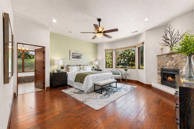 10000 Quail Hill Dr, Newcastle, CA 95658